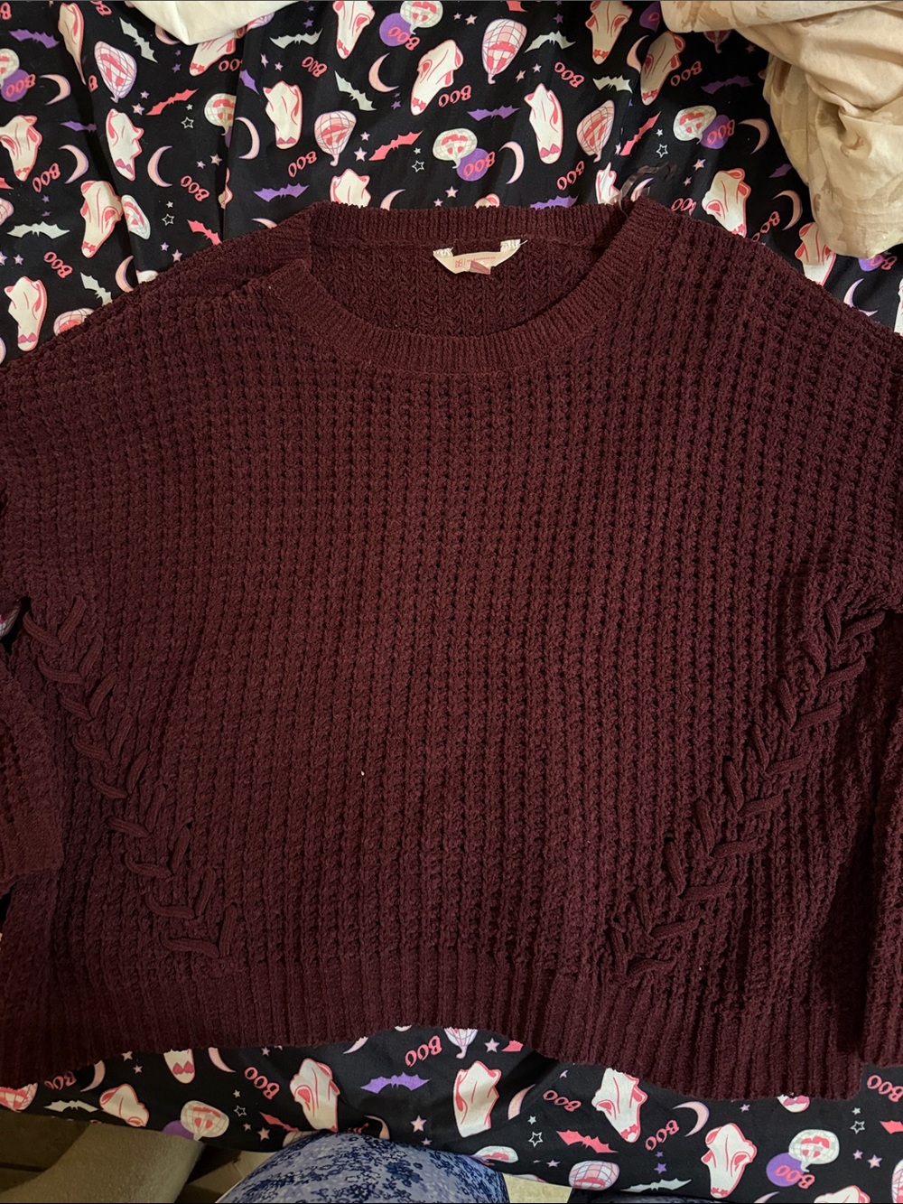 Women’s Crewneck Chunky Knit Sweater - Burgundy